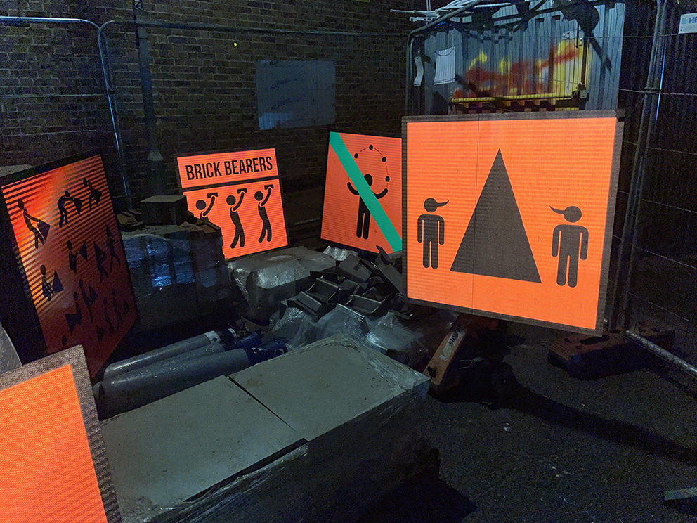 Pyramid building site signs 17
